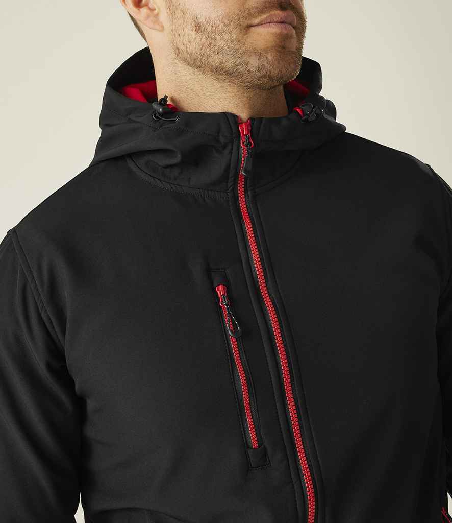 Black/Classic Red